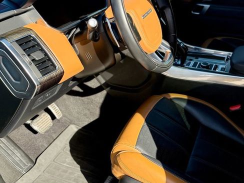 Used 2019 Land Rover Range Rover Sport HSE Dynamic image 15