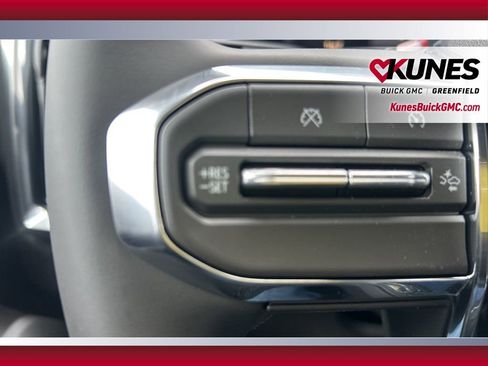 New 2026 GMC Canyon Elevation w/ Convenience Package image 31