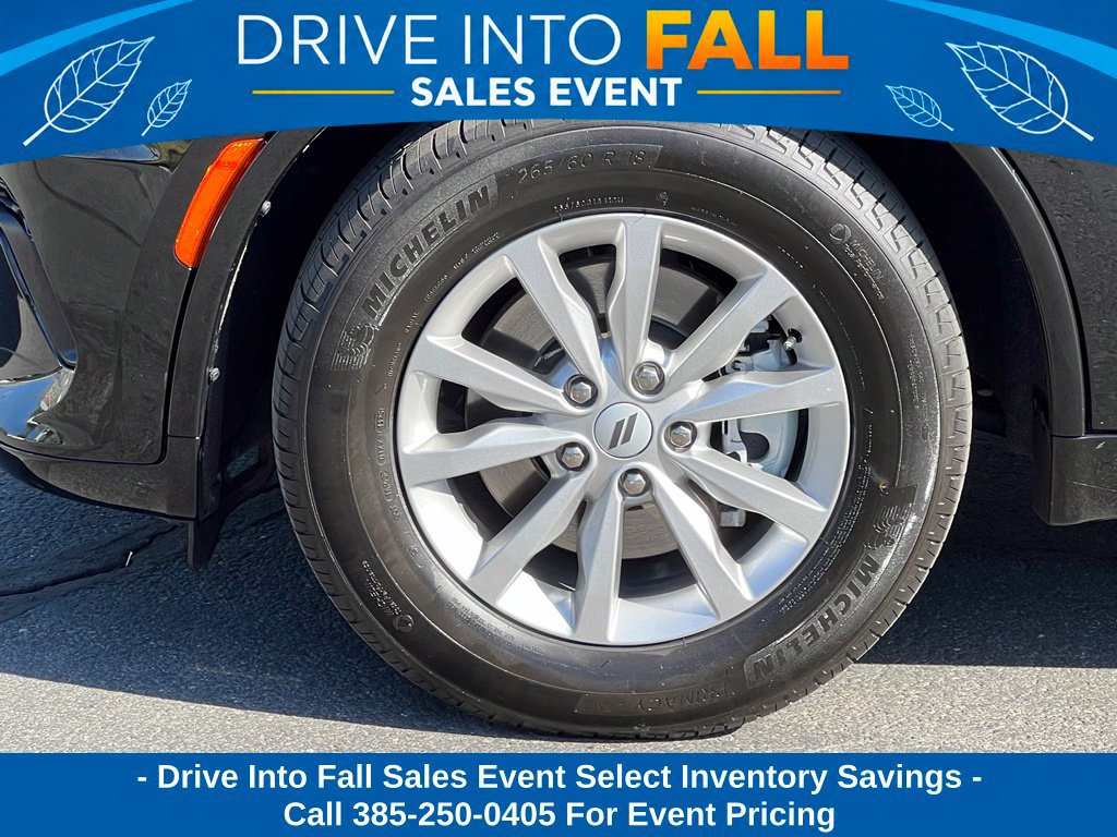 Used 2025 Dodge Durango GT RWD image 2