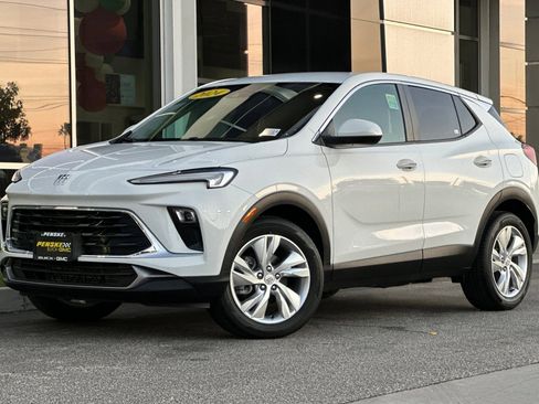 Used 2024 Buick Encore GX Preferred image 8