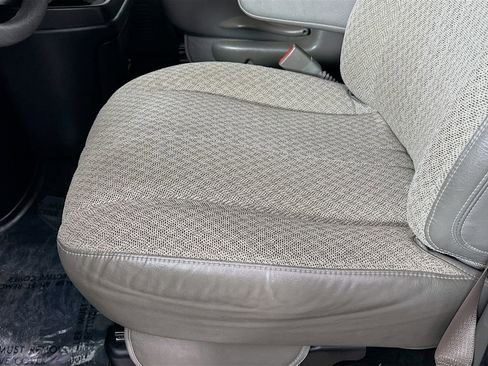 Used 2017 Chevrolet Express 3500 LT w/ LT Preferred Equipment Group image 24