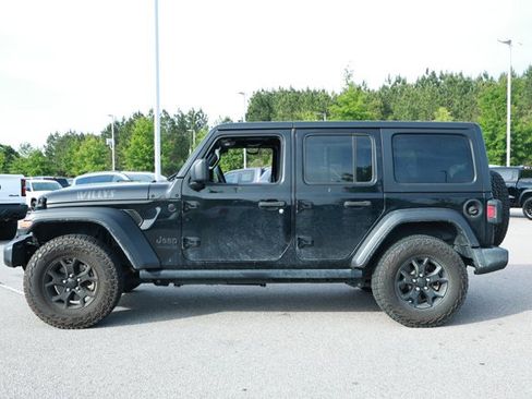 Used 2021 Jeep Wrangler Unlimited Sport AWD/4WD image 5