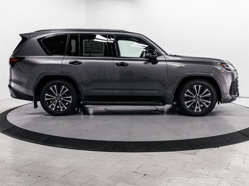 New 2026 Lexus LX 600 4WD w/ Premium Package image 14