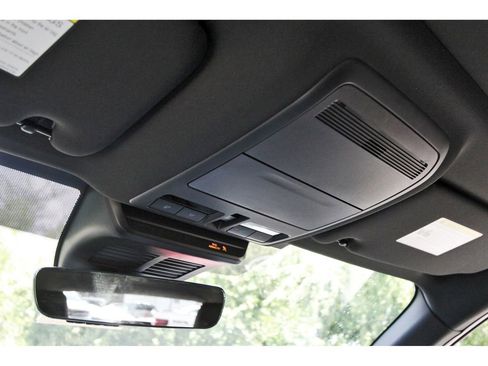 New 2025 MAZDA CX-70 Plug-In Hybrid w/ Premium Plus image 22