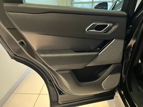 Used 2021 Land Rover Range Rover Velar S AWD/4WD image 26