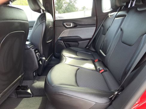 New 2026 Jeep Compass Latitude image 5