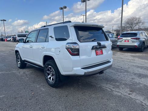 Used 2022 Toyota 4Runner TRD Off-Road Premium image 3