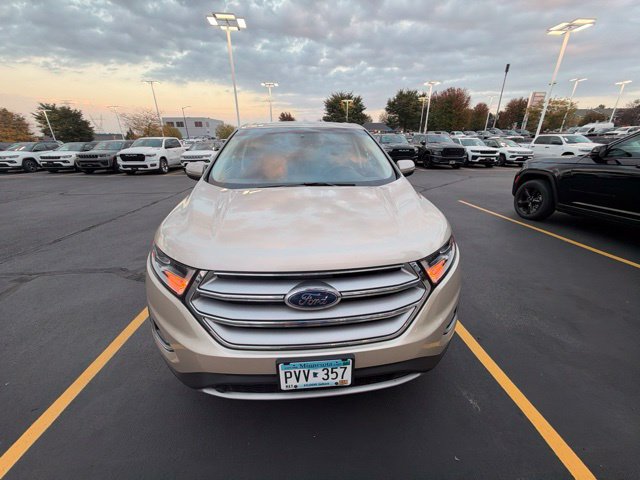 Used 2018 Ford Edge SEL w/ Equipment Group 201A AWD/4WD image 2