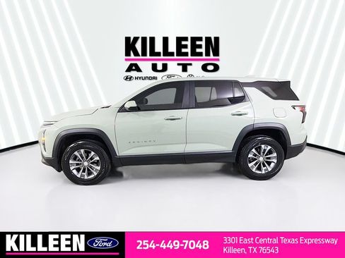 Used 2025 Chevrolet Equinox LT FWD image 4