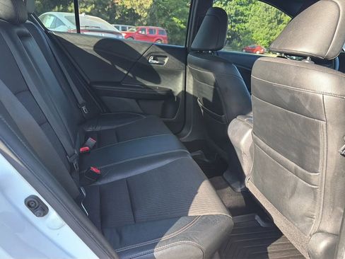 Used 2016 Honda Accord Sport image 16