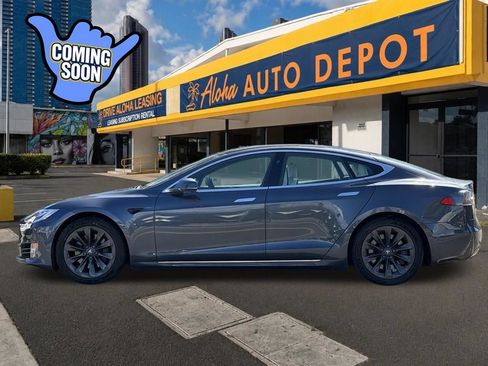Used 2018 Tesla Model S 75D AWD/4WD image 2