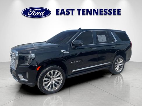 Used 2022 GMC Yukon Denali w/ Denali Premium Package AWD/4WD image 7