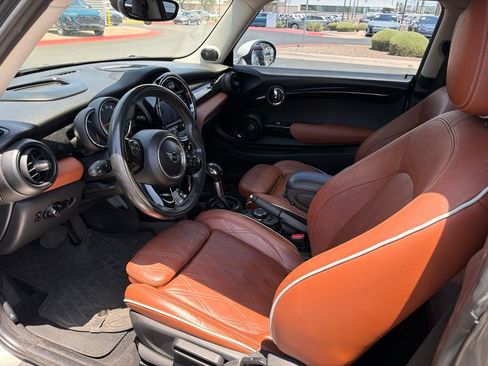 Used 2019 MINI Cooper S FWD image 8