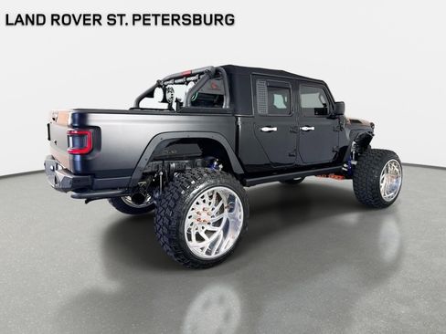 Used 2020 Jeep Gladiator Rubicon AWD/4WD image 5