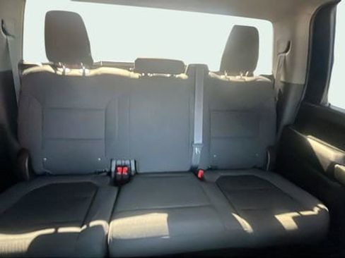 Used 2022 Chevrolet Silverado 2500 Custom w/ Custom Value Package image 48