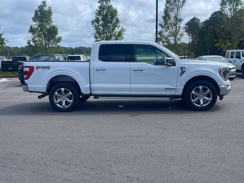 Used 2021 Ford F150 Lariat w/ Equipment Group 502A High AWD/4WD image 8