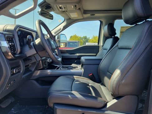 New 2026 Ford F350 Lariat w/ Black Appearance Package AWD/4WD image 15