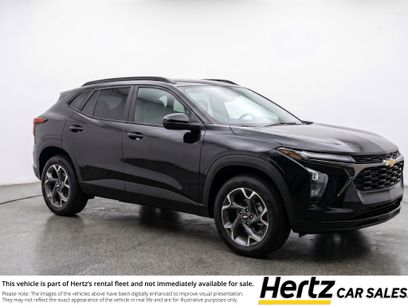 Used 2025 Chevrolet Trax LT w/ LT Convenience Package