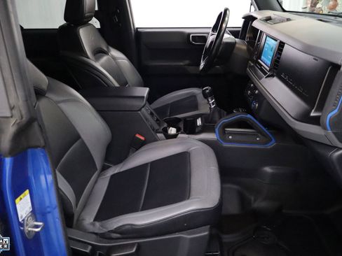 Used 2022 Ford Bronco Black Diamond image 31