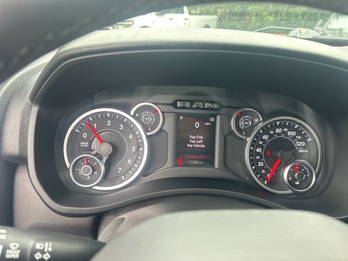 Certified 2026 RAM 2500 Big Horn AWD/4WD image 23