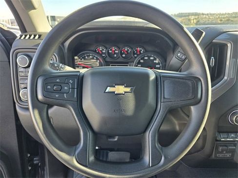 Used 2023 Chevrolet Silverado 1500 Custom image 23