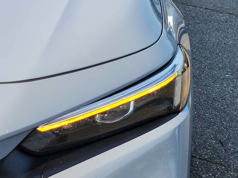Certified 2023 Honda Civic EX image 9