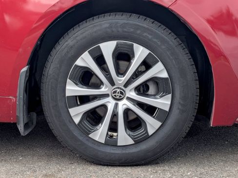 Used 2021 Toyota Corolla LE FWD image 12