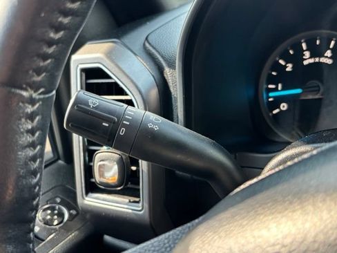 Used 2019 Ford F150 XLT w/ Equipment Group 302A Luxury AWD/4WD image 22