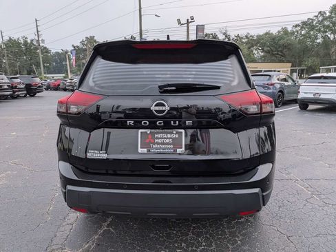 Used 2024 Nissan Rogue S FWD image 5
