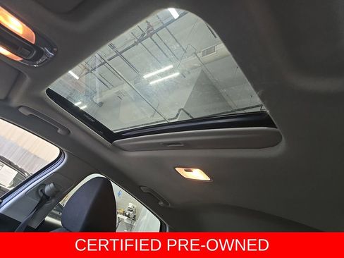 Certified 2025 Hyundai Elantra SEL w/ Cargo Package FWD image 30