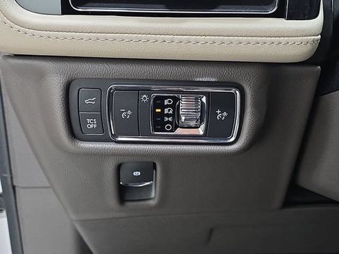 Certified 2022 Lincoln Nautilus FWD image 21