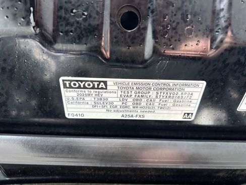 Certified 2025 Toyota Camry LE FWD image 10