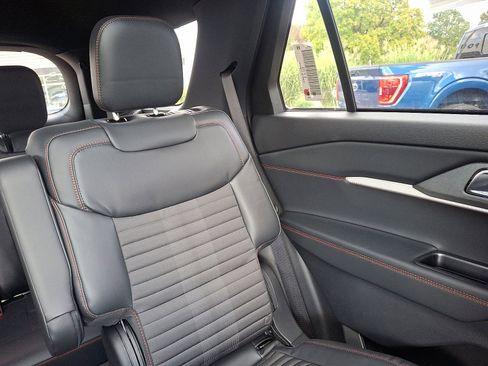 New 2025 Ford Explorer ST-Line w/ Premium Package image 14