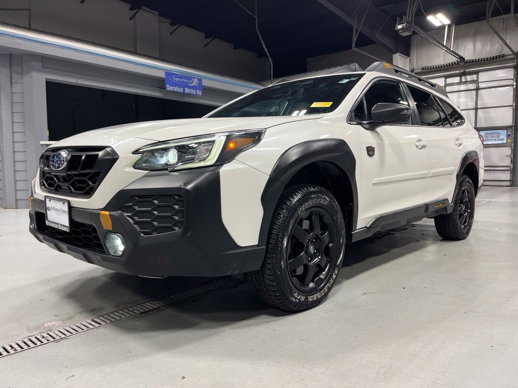 Certified 2024 Subaru Outback Wilderness AWD/4WD image 4