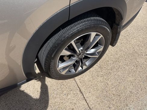 Used 2024 INFINITI QX60 Luxe image 3