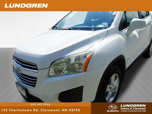 Used 2016 Chevrolet Trax LT w/ LPO, Protection Package AWD/4WD image 37
