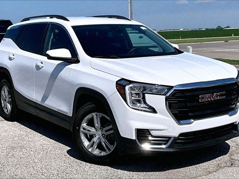 Used 2022 GMC Terrain SLE w/ Driver Convenience Package FWD image 36