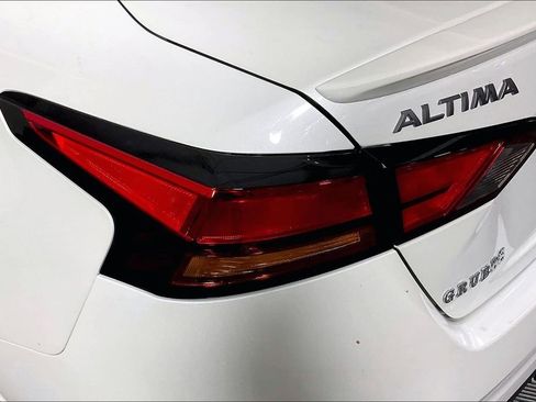 New 2026 Nissan Altima 2.5 SV w/ SV Special Edition Package FWD image 38
