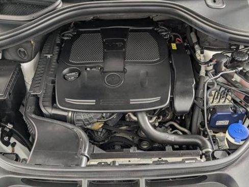 Used 2016 Mercedes-Benz GLE 350 w/ Premium Package image 33