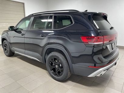 New 2026 Volkswagen Atlas Peak Edition