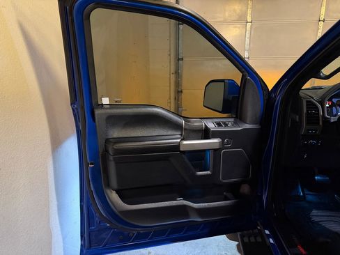 Used 2018 Ford F150 Raptor w/ Equipment Group 802A Luxury image 7