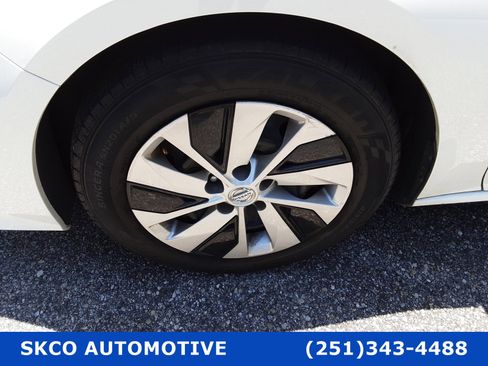 Used 2020 Nissan Altima 2.5 S image 9