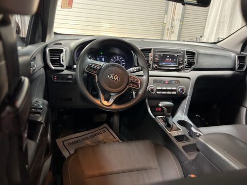 Used 2017 Kia Sportage LX FWD image 18