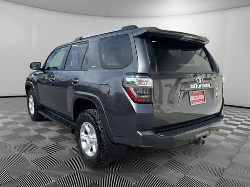 Used 2019 Toyota 4Runner SR5 AWD/4WD image 6