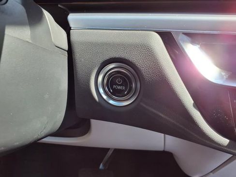 New 2025 Cadillac Lyriq Sport image 33