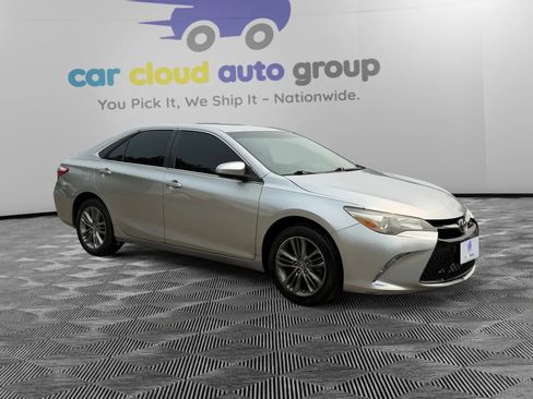Used 2016 Toyota Camry SE FWD image 8