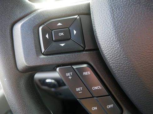 Used 2019 Ford F150 XL w/ Equipment Group 101A Mid AWD/4WD image 17