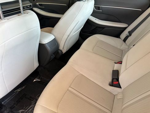 Used 2024 Hyundai Sonata SEL FWD image 11