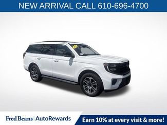 Used 2025 Ford Expedition Active AWD/4WD video 1