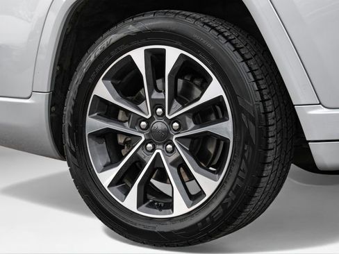 Used 2021 Jeep Grand Cherokee L Overland w/ Luxury Tech Group IV image 67